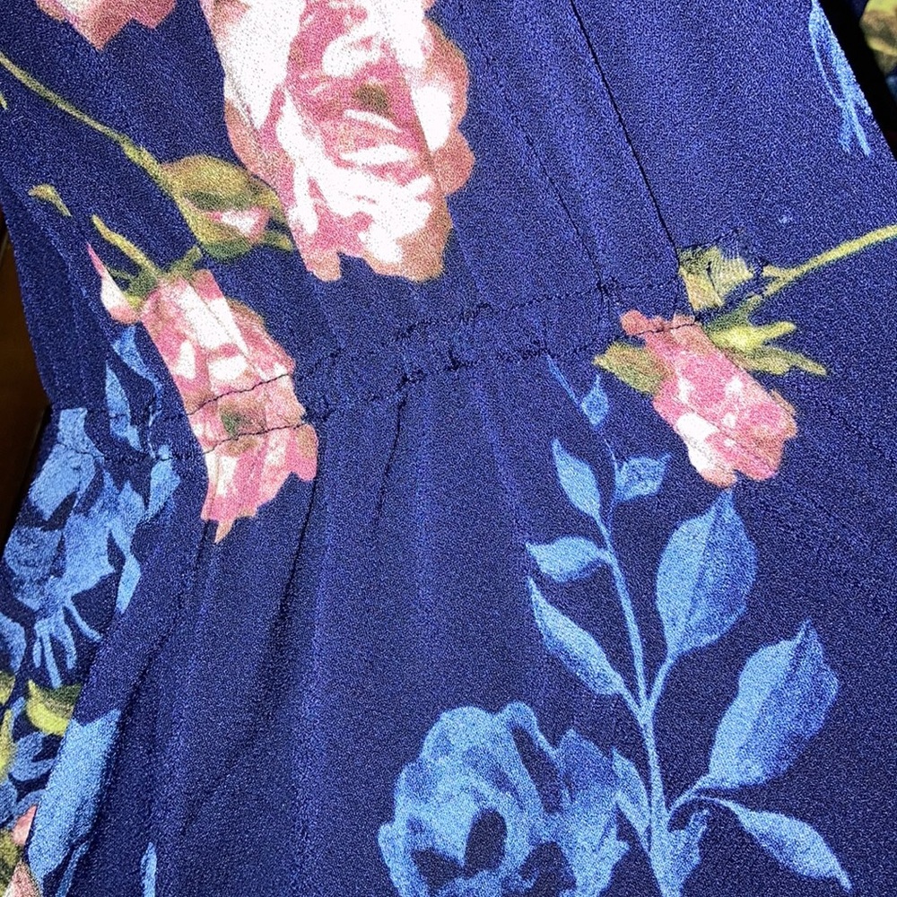 🎉 Maternity B1G1 FREE 🎉 NWT Motherhood Maternity Floral Blouse - Picture 2 of 5